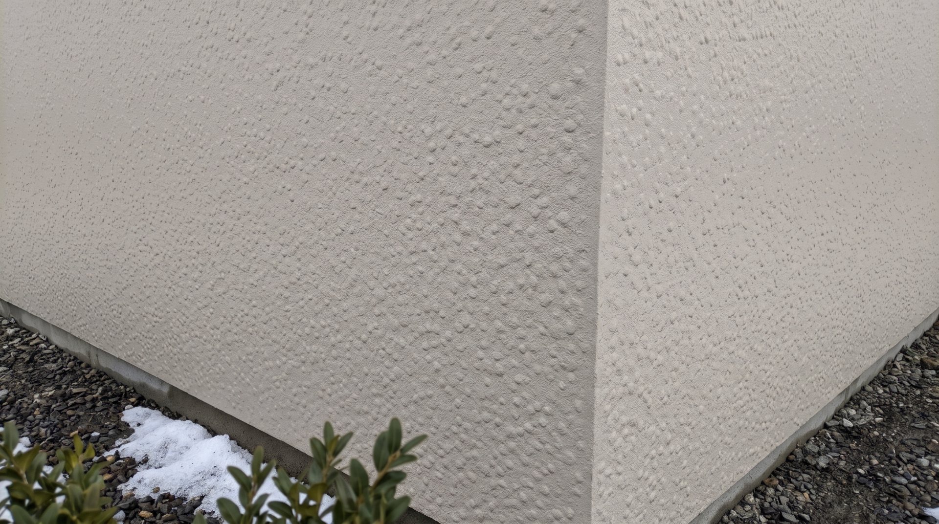 玉吹きの模様をつけた外壁の寄り（AIで作った見本の画像）